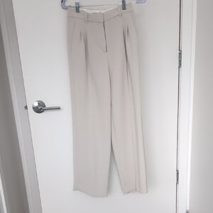 Aritzia Effortless Pants, Matte Pearl, Size 0